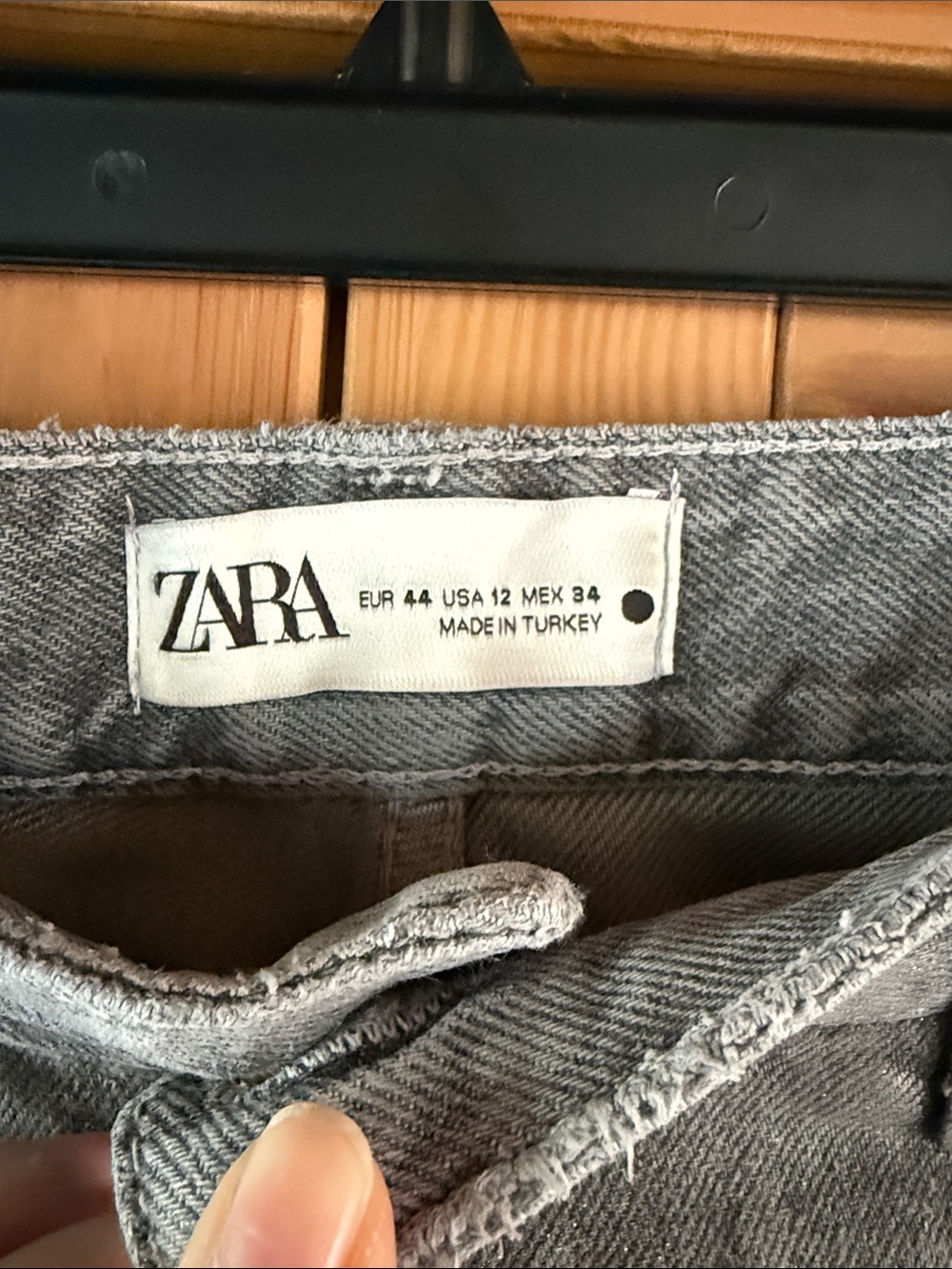 NWOT Zara Silver Wash Gray Jeans 12 - Picture 4 of 5